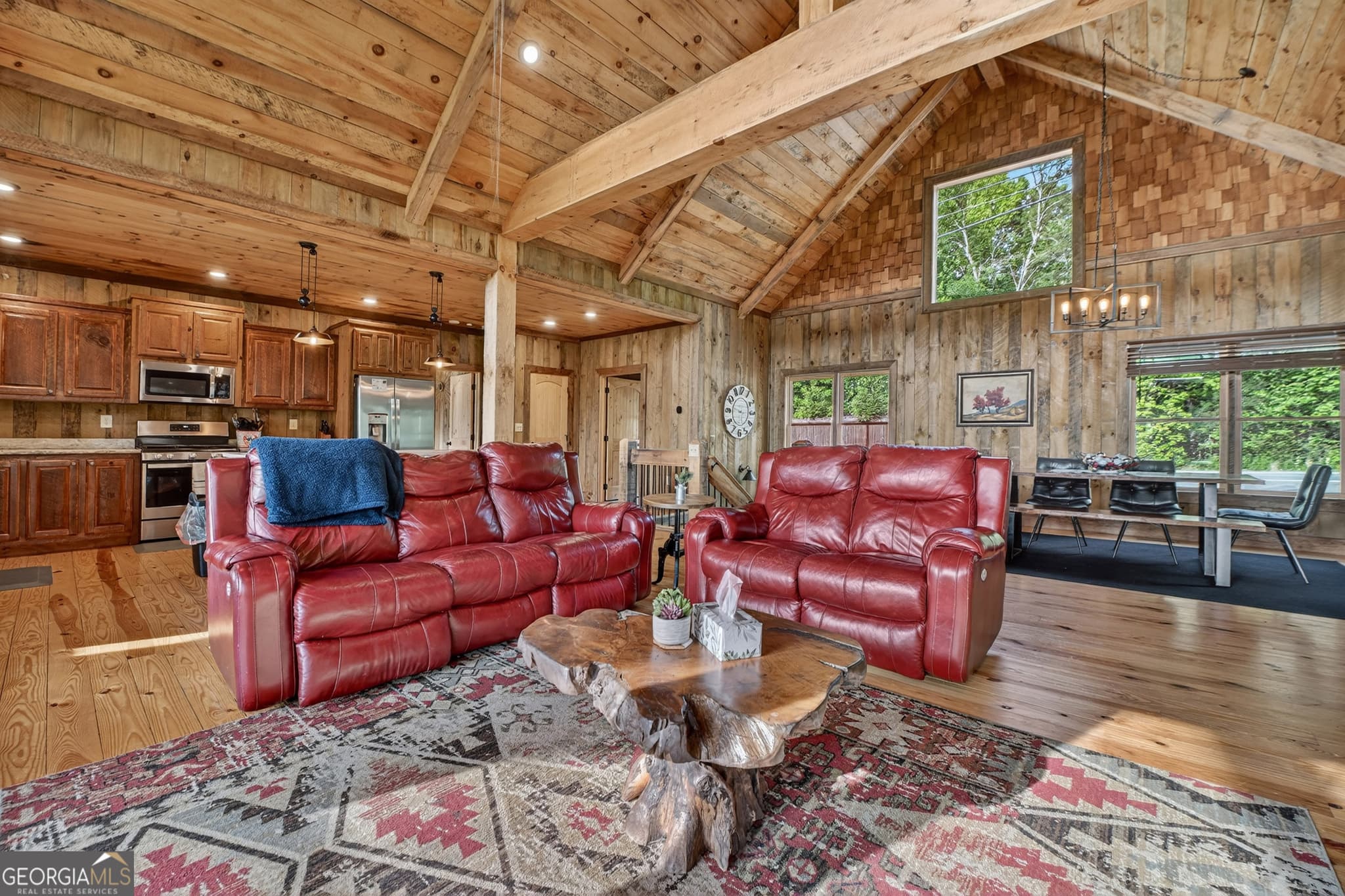 3 bedroom, 3.5 bathroom, 3,144 sq ft cabin,single family residence for sale at 3804 Aska Road, Blue Ridge, GA 30513 — photo 9