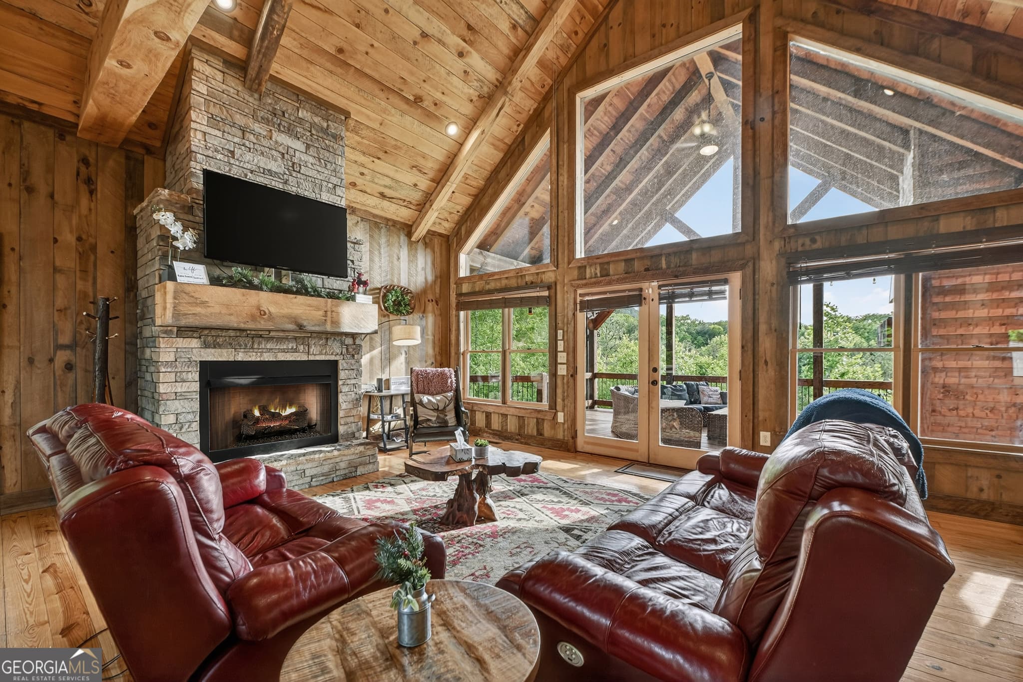 3 bedroom, 3.5 bathroom, 3,144 sq ft cabin,single family residence for sale at 3804 Aska Road, Blue Ridge, GA 30513 — photo 8