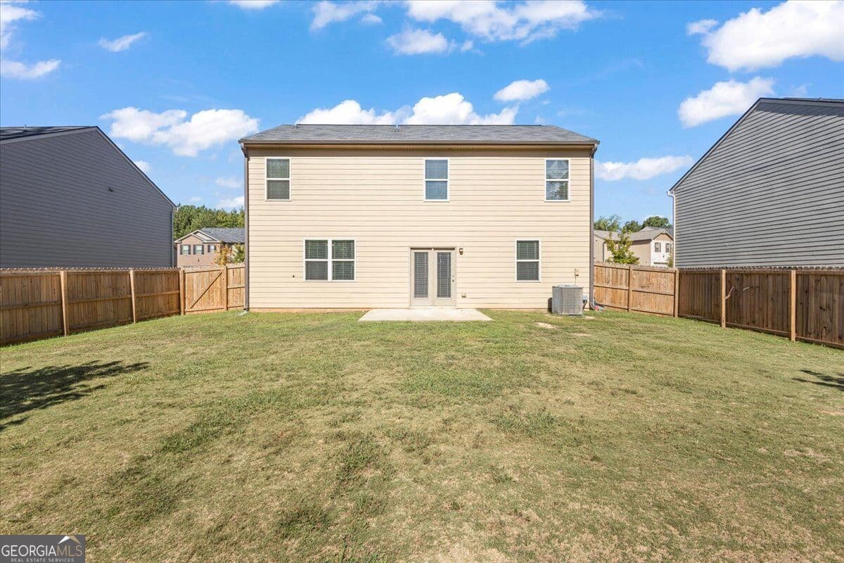 4 bedroom, 2.5 bathroom, 2,232 sq ft single family residence for sale at 133 Cranapple Lane, Mcdonough, GA 30253 — photo 5