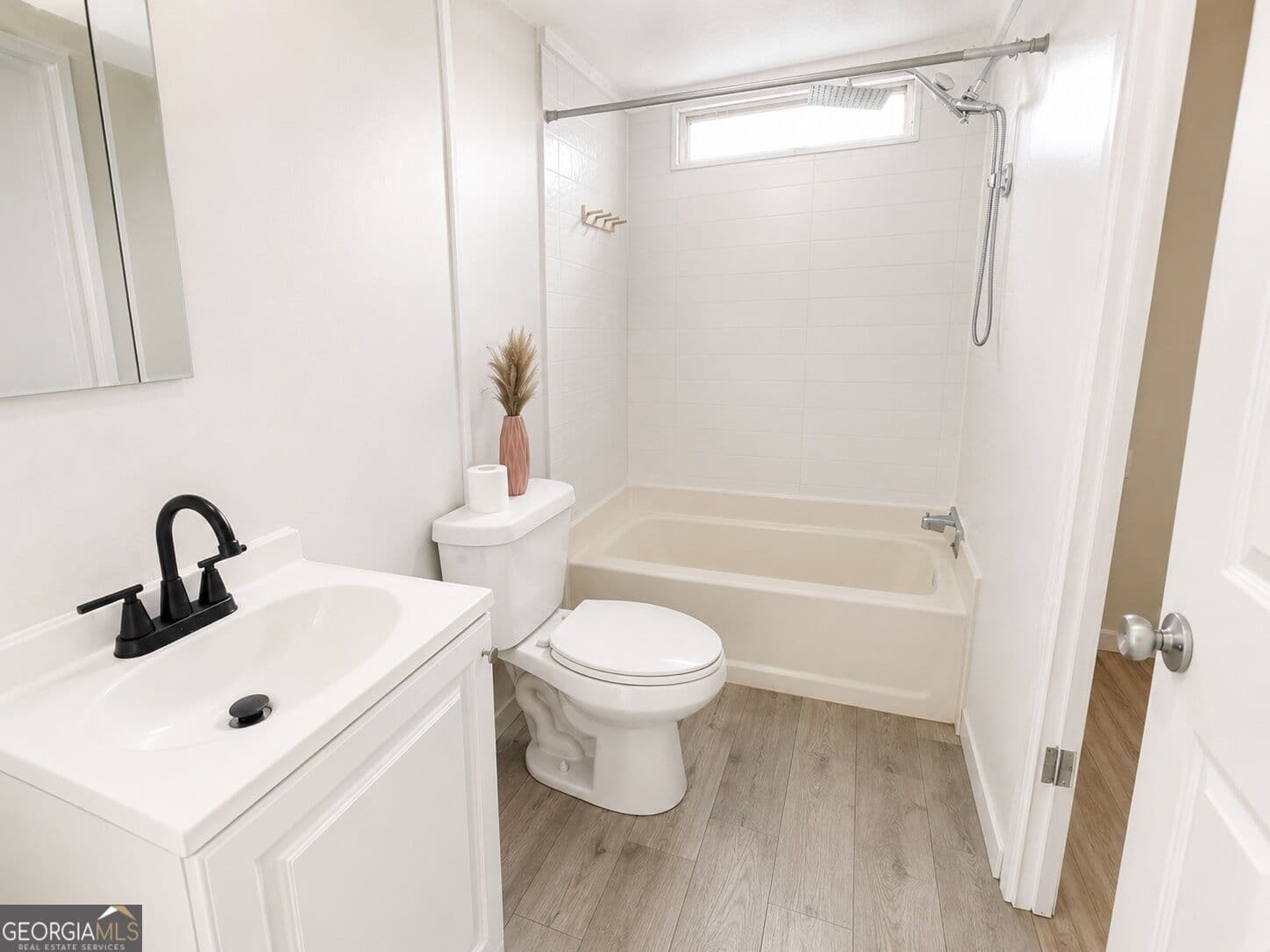 2 bedroom, 2 bathroom manufactured home,single family residence for sale at 316 Carter Road, Auburn, GA 30011 — photo 8