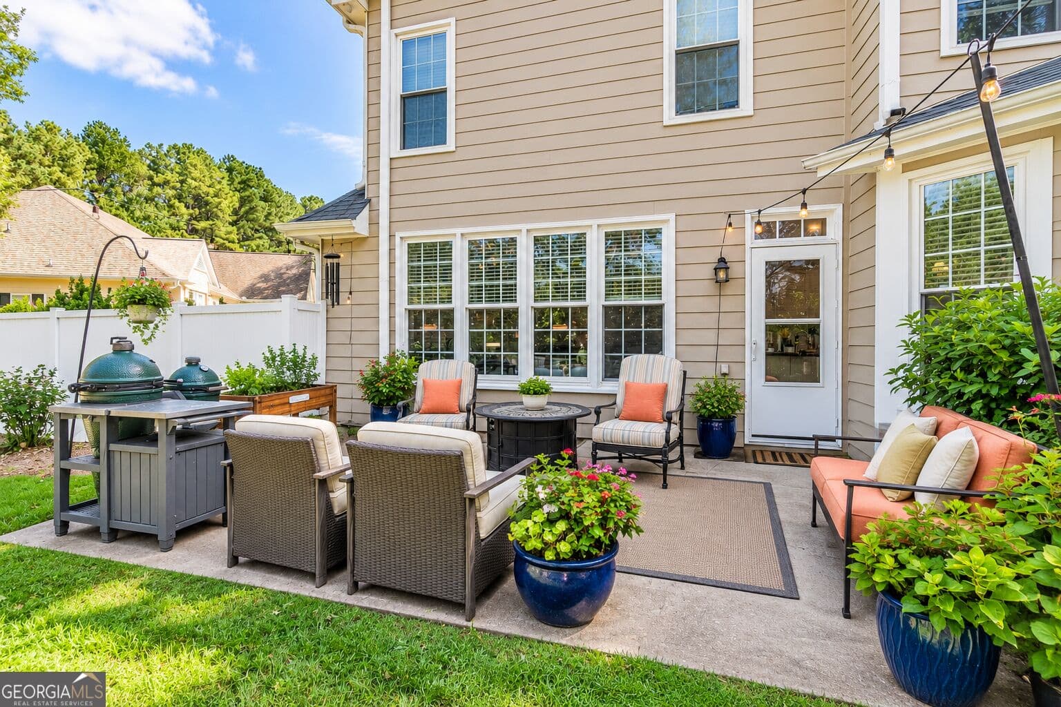 3 bedroom, 2.5 bathroom, 2,802 sq ft single family residence for sale at 3464 Coopers Mill Court, Dacula, GA 30019 — photo 5