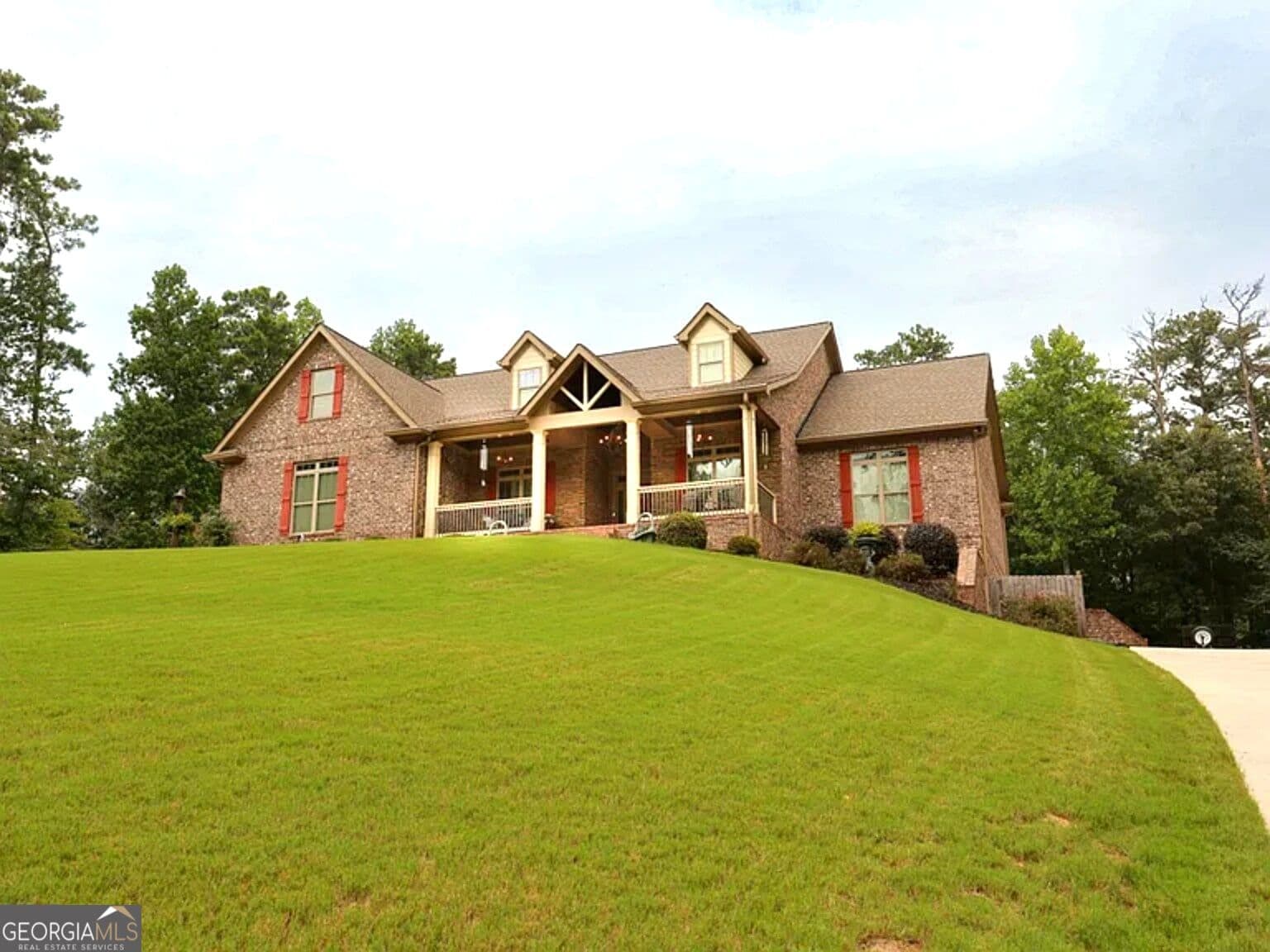 4 bedroom, 3.5 bathroom, 4,351 sq ft single family residence for sale at 3760 Oak Hill Road, Douglasville, GA 30135 — photo 4