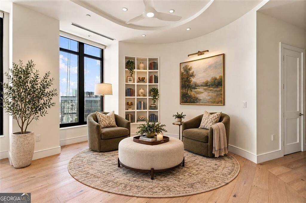 3 bedroom, 3.5 bathroom condominium for sale at 3376 Peachtree Road 34A, Atlanta, GA 30326 — photo 4