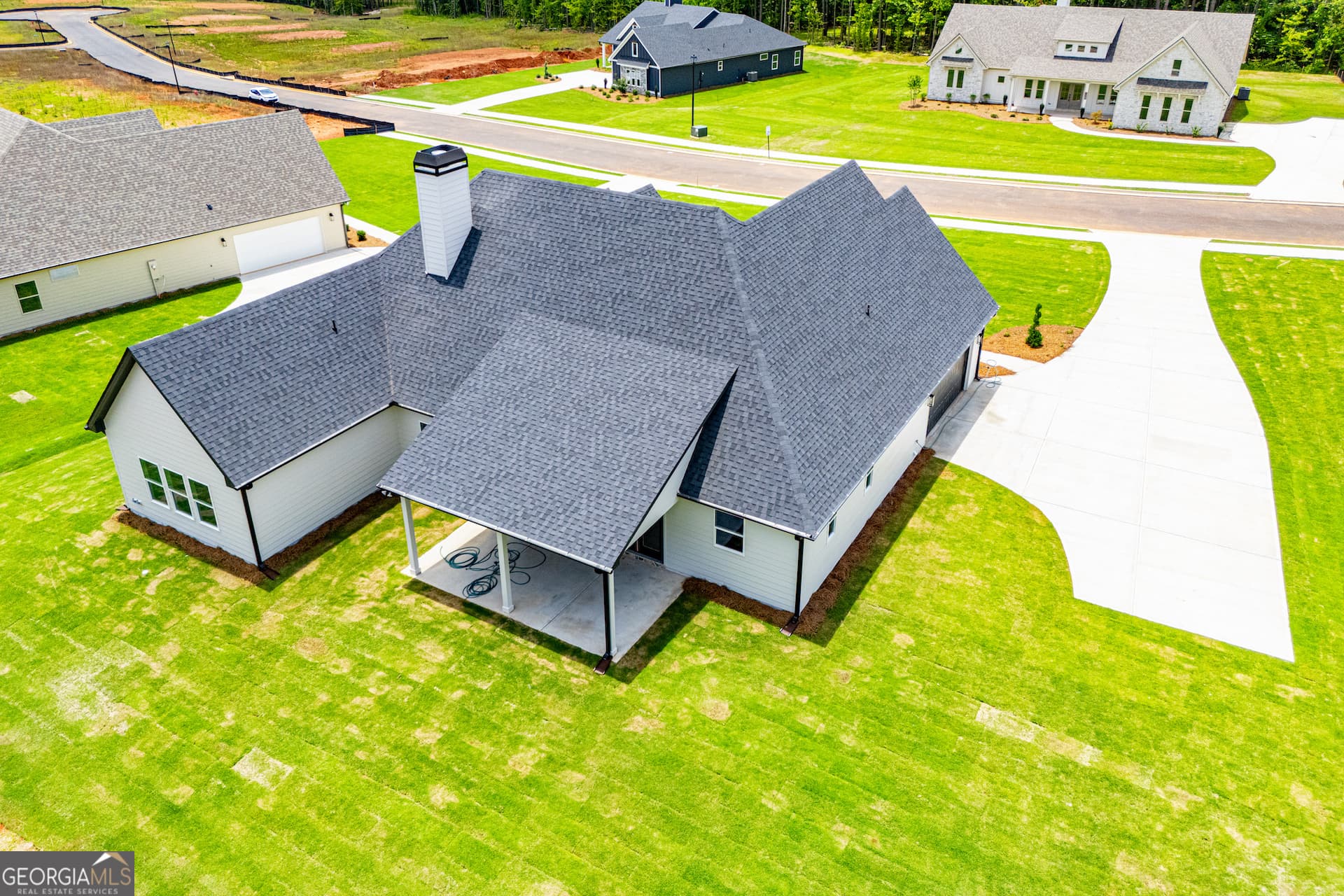 4 bedroom, 3 bathroom, 2,526 sq ft single family residence for sale at 133 Woodford Drive, Roopville, GA 30170 — photo 8