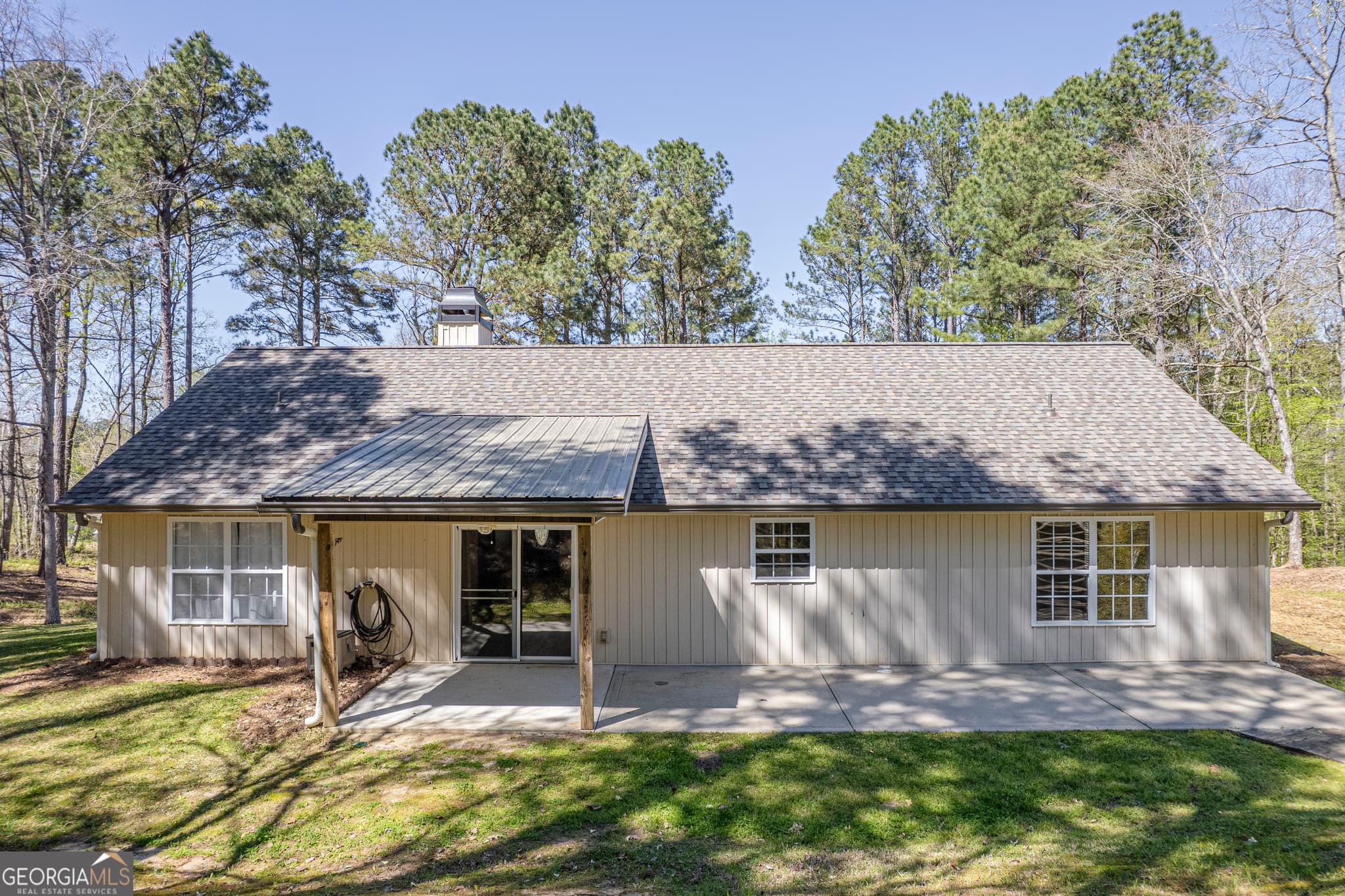 3 bedroom, 2 bathroom, 1,638 sq ft single family residence for sale at 176 ARROWHEAD Trail, Eatonton, GA 31024 — photo 8