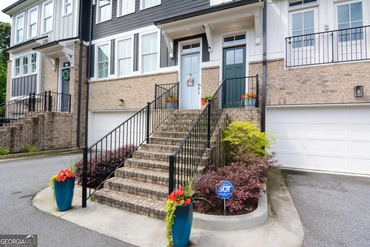 4 bedroom, 3.5 bathroom, 2,604 sq ft townhouse for sale at 370 Thrasher Street 4, Norcross, GA 30071