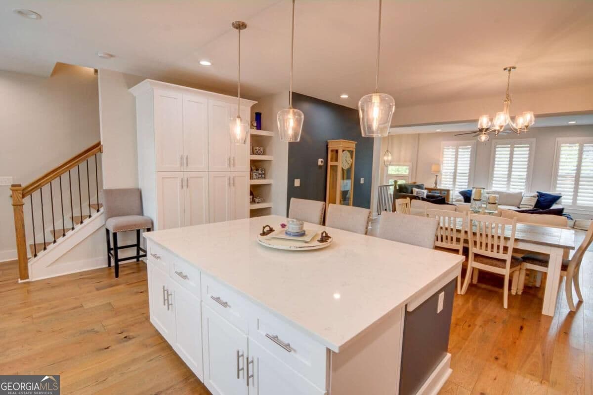 4 bedroom, 3.5 bathroom, 2,604 sq ft townhouse for sale at 370 Thrasher Street 4, Norcross, GA 30071 — photo 9
