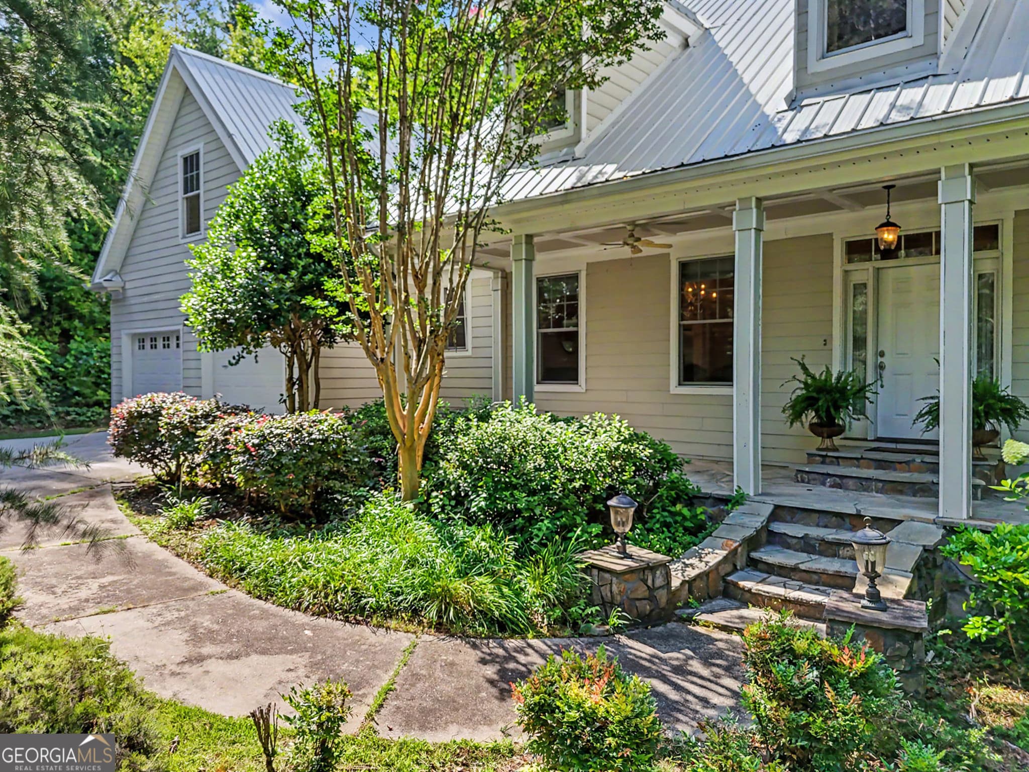 5 bedroom, 3.5 bathroom, 5,956 sq ft single family residence for sale at 54 Esco Circle, Rabun Gap, GA 30568 — photo 2