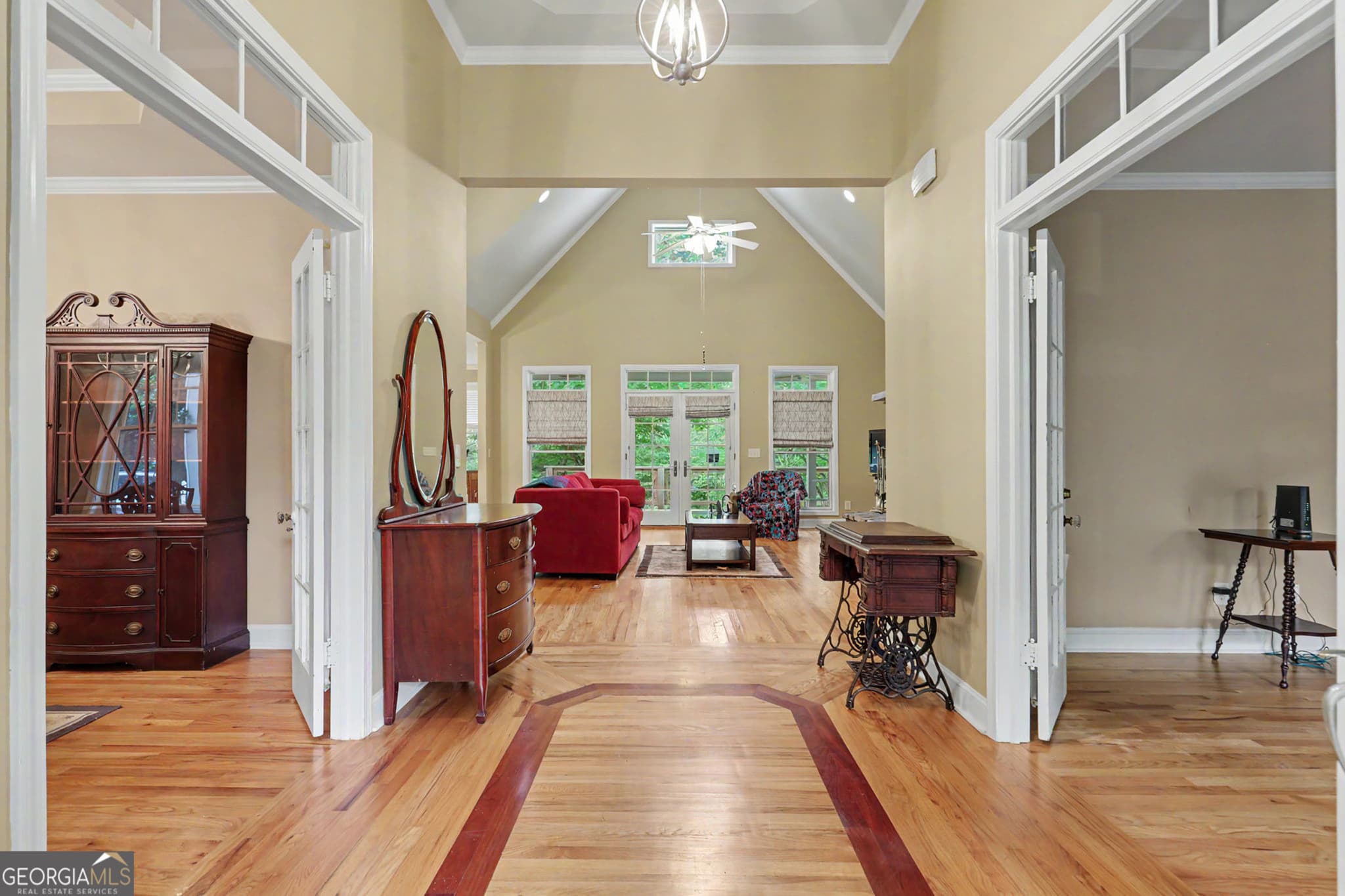 5 bedroom, 3.5 bathroom, 5,956 sq ft single family residence for sale at 54 Esco Circle, Rabun Gap, GA 30568 — photo 5