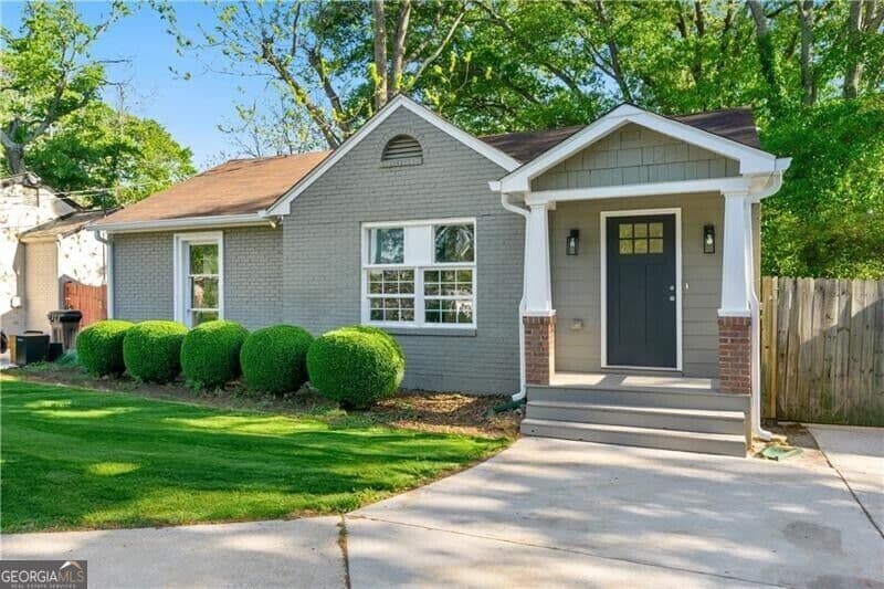 3 bedroom, 2 bathroom, 1,098 sq ft single family residence for rent at 1258 Lyle Avenue, Atlanta, GA 30344 for $1,750 a month — photo 3