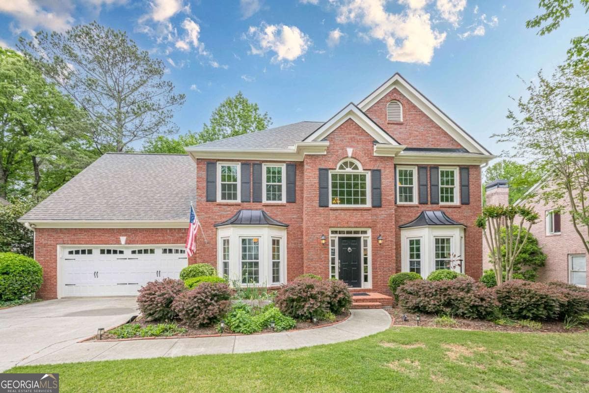 4 bedroom, 2.5 bathroom, 340 sq ft single family residence sold at 745 Amberton Close, Suwanee, GA 30024