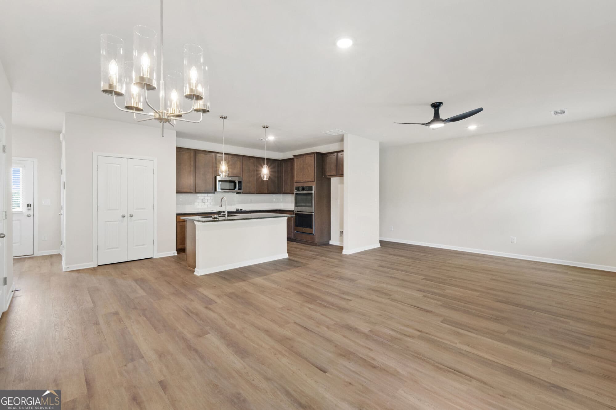 4 bedroom, 3 bathroom, 1,900 sq ft single family residence for sale at 1179 DICKENS Road, Greensboro, GA 30642 — photo 5