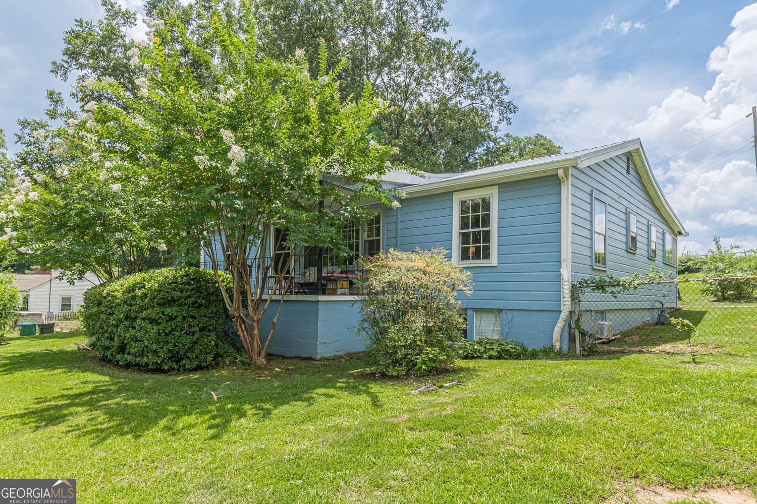 3 bedroom, 2 bathroom, 2,680 sq ft single family residence sold at 780 North Avenue, Hapeville, GA 30354