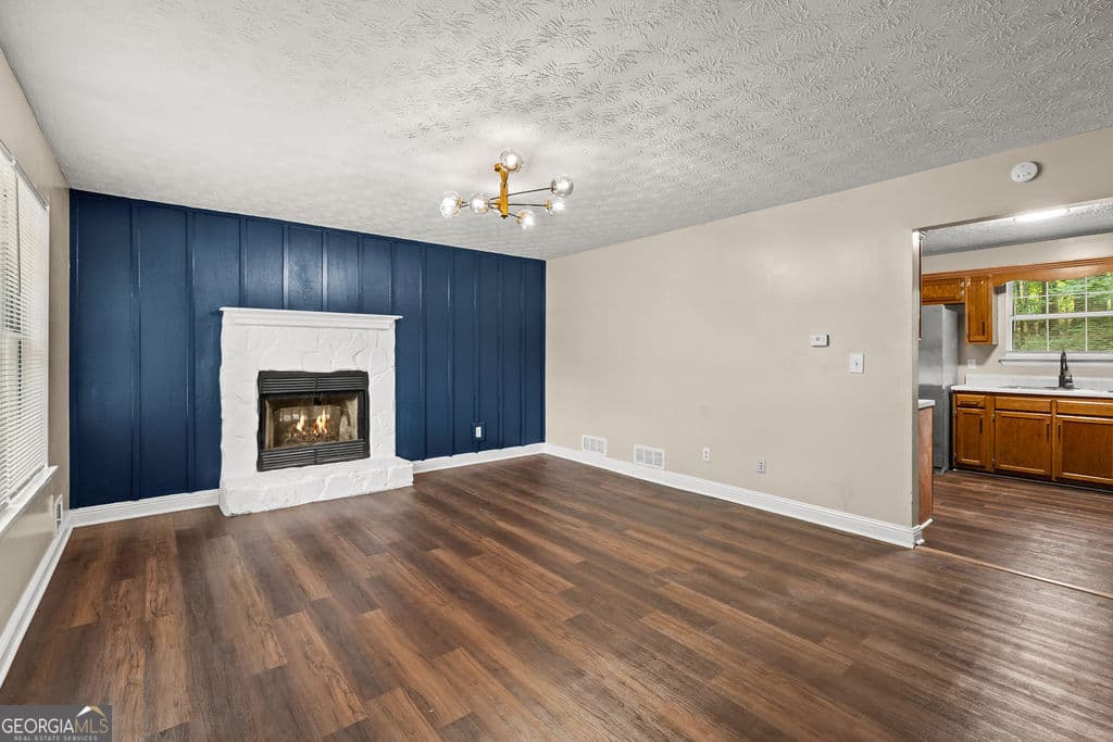 3 bedroom, 2 bathroom, 1,624 sq ft single family residence for sale at 116 Stagecoach Trail, Stockbridge, GA 30281 — photo 7