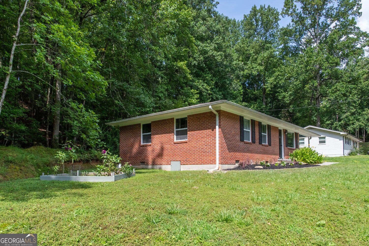 3 bedroom, 3 bathroom, 1,406 sq ft single family residence for sale at 42 Carpenter Lane, Dahlonega, GA 30533 — photo 7