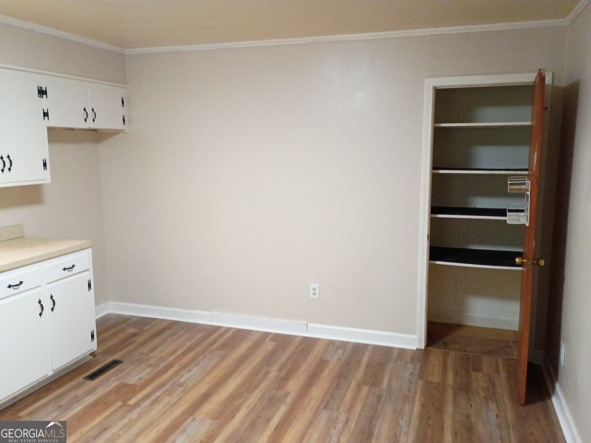4 bedroom, 2 bathroom, 1,500 sq ft single family residence for sale at 70 Fifth Street, Hartwell, GA 30643 — photo 7
