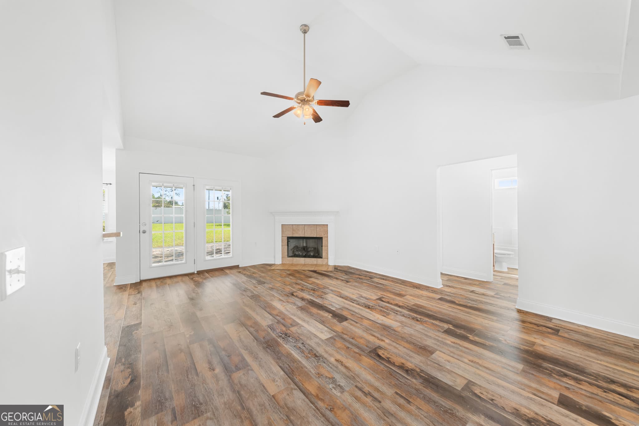 4 bedroom, 2 bathroom, 1,872 sq ft single family residence for sale at 100 Wedgefield Way, Statesboro, GA 30458 — photo 9