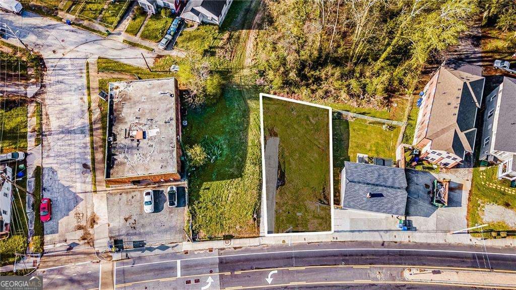 residential lot for sale at 1087 M L King Jr Drive, Atlanta, GA 30314 — photo 1 of 16