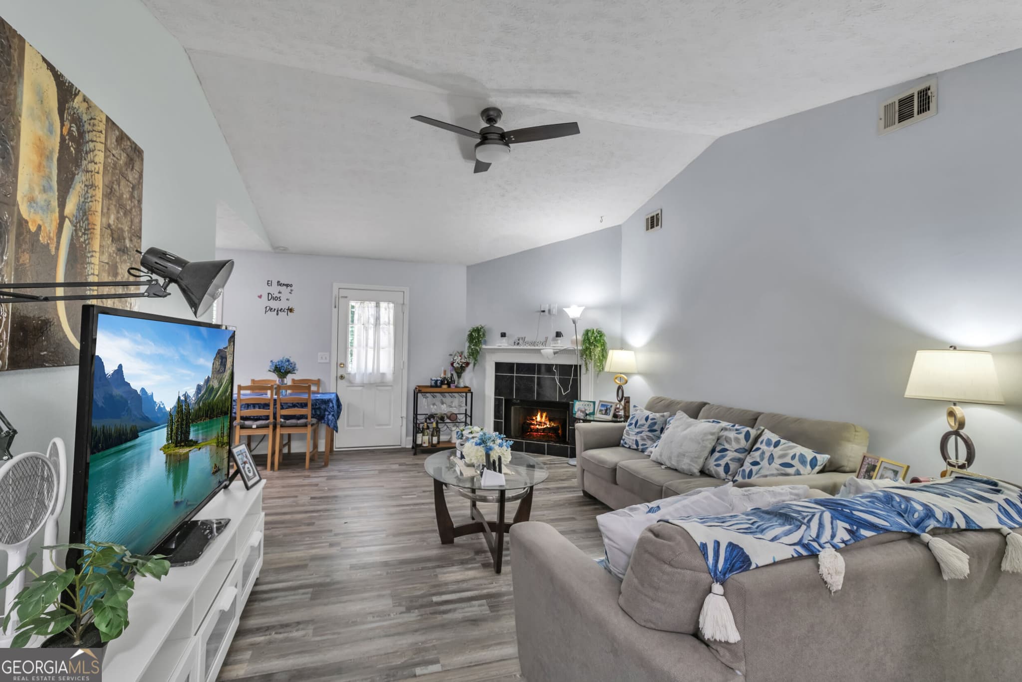 3 bedroom, 2 bathroom, 1,165 sq ft single family residence for sale at 3877 Deaton Road, Flowery Branch, GA 30542 — photo 10