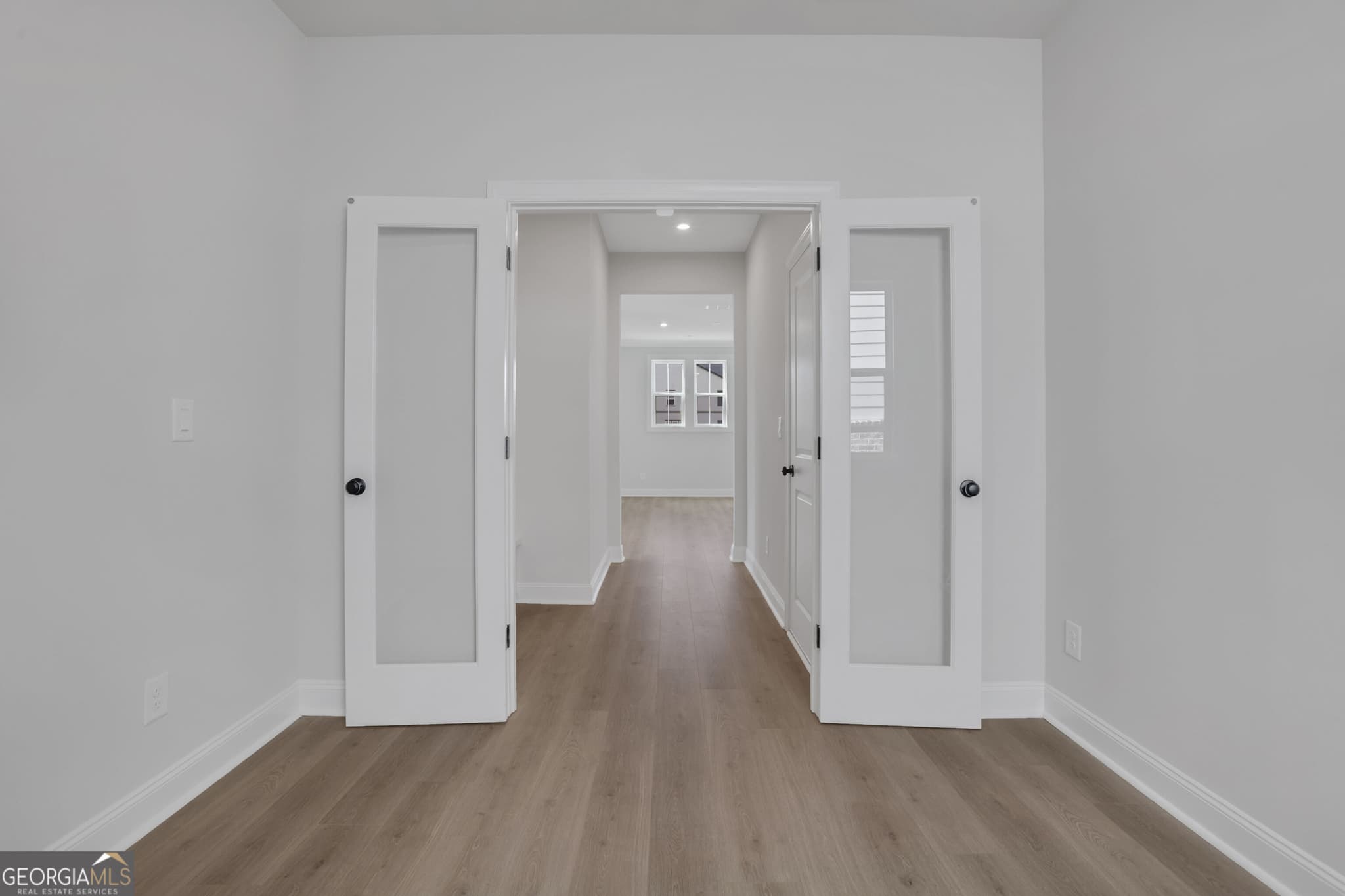 5 bedroom, 4 bathroom, 3,314 sq ft single family residence for sale at 2250 Velvet Sage Way, Marietta, GA 30066 — photo 6