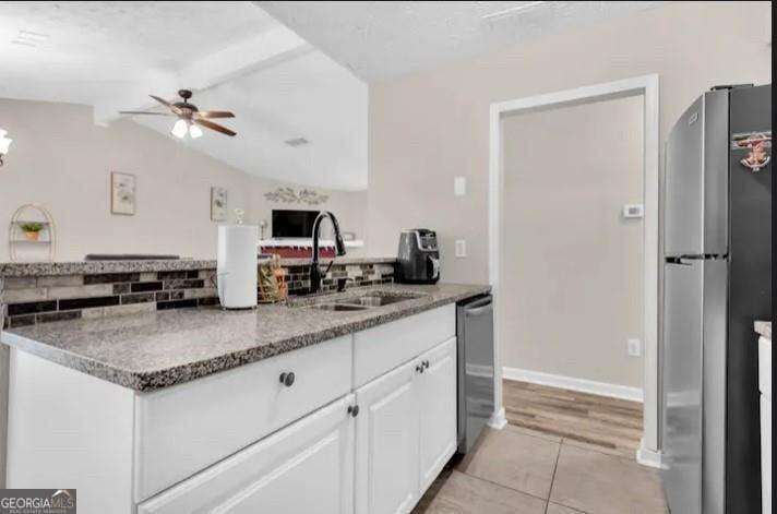 3 bedroom, 1.5 bathroom single family residence for rent at 422 Plainville Drive, Atlanta, GA 30331 for $1,900 a month — photo 5