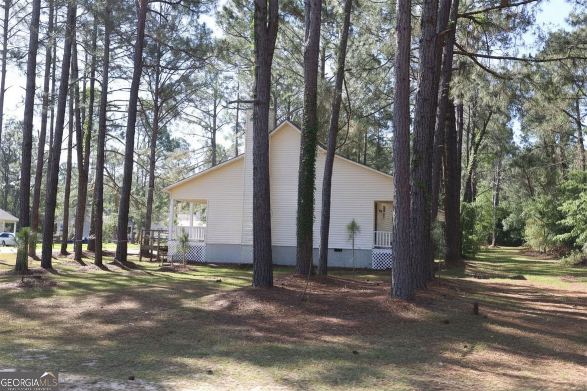 3 bedroom, 2 bathroom, 1,634 sq ft single family residence for sale at 500 S Kevin Court, Statesboro, GA 30461 — photo 2