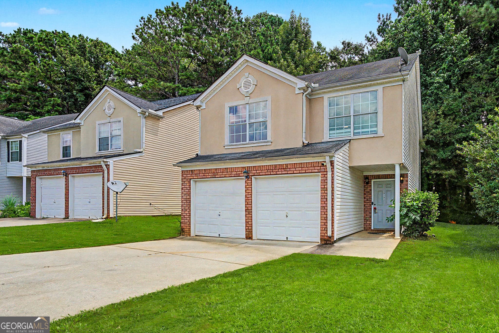 4 bedroom, 3 bathroom, 1,970 sq ft single family residence for sale at 1141 Gable Terrace, Jonesboro, GA 30236 — photo 2