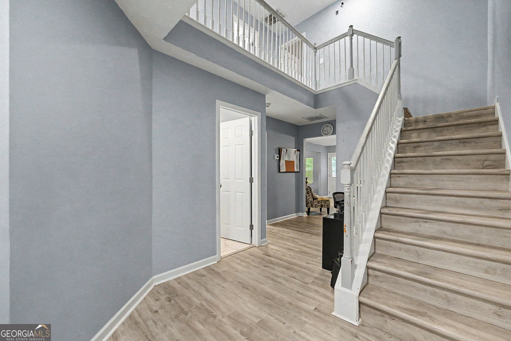 4 bedroom, 3 bathroom, 1,970 sq ft single family residence for sale at 1141 Gable Terrace, Jonesboro, GA 30236 — photo 3