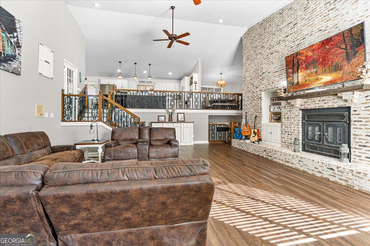 4 bedroom, 3.5 bathroom, 5,354 sq ft single family residence for sale at 230 Tucker Road, Warner Robins, GA 31088 — photo 4
