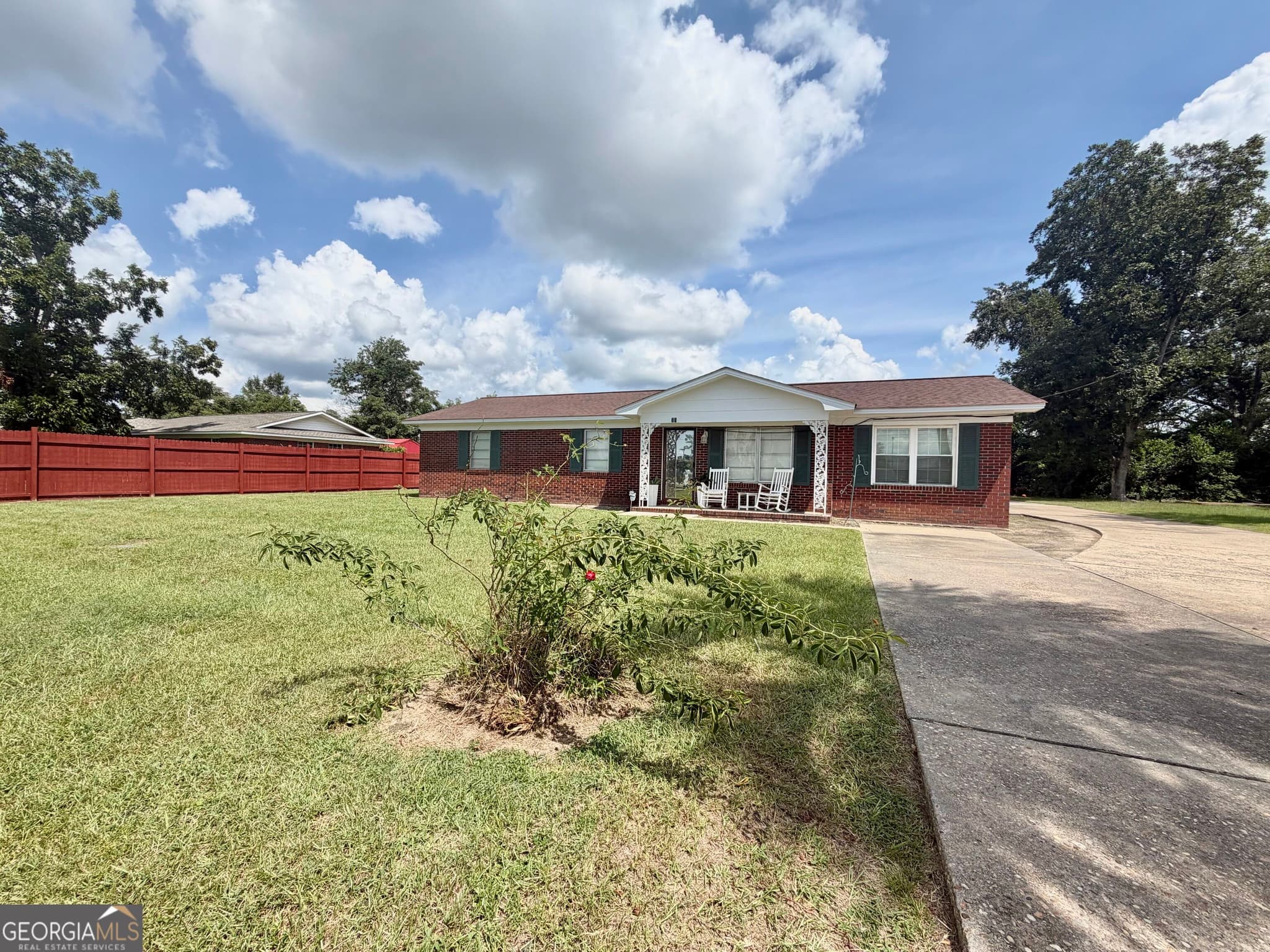 4 bedroom, 2.5 bathroom, 2,096 sq ft single family residence for sale at 76 Burkett's Ferry Road, Hazlehurst, GA 31539