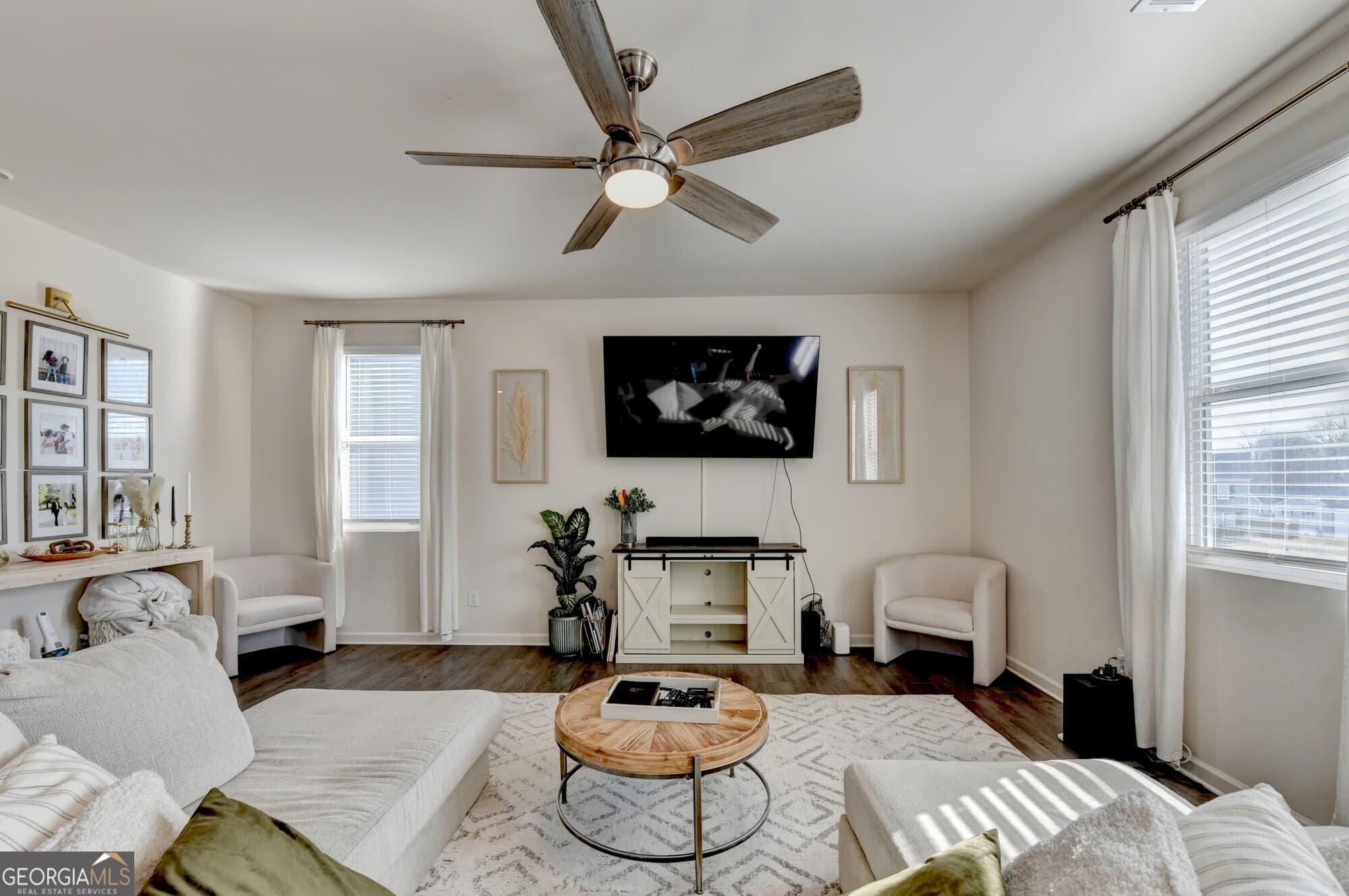 4 bedroom, 2.5 bathroom, 2,141 sq ft single family residence for rent at 52 Brode Lane, Pendergrass, GA 30567 for $2,000 a month — photo 6