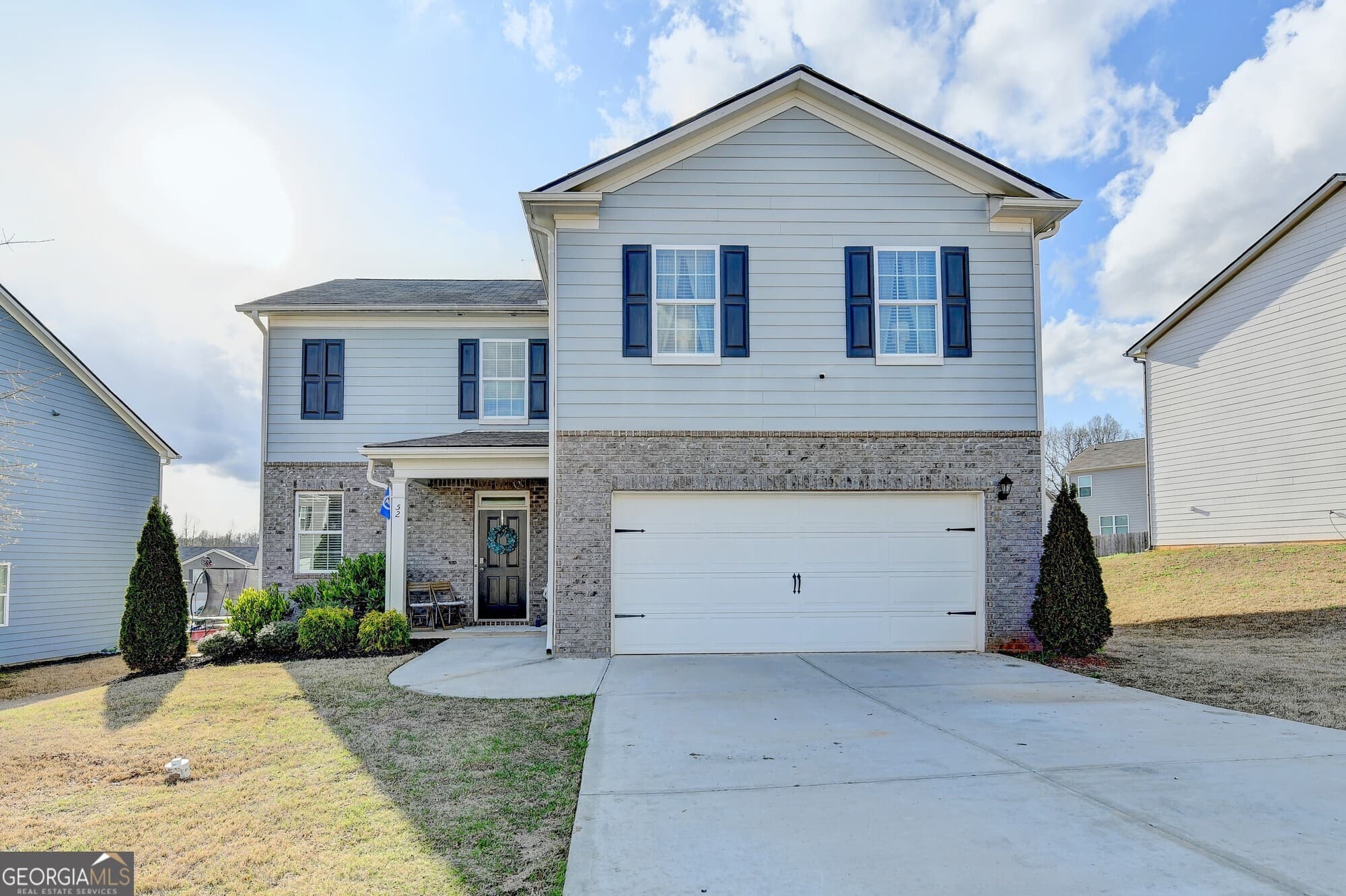4 bedroom, 2.5 bathroom, 2,141 sq ft single family residence for rent at 52 Brode Lane, Pendergrass, GA 30567 for $2,000 a month — photo 1 of 48