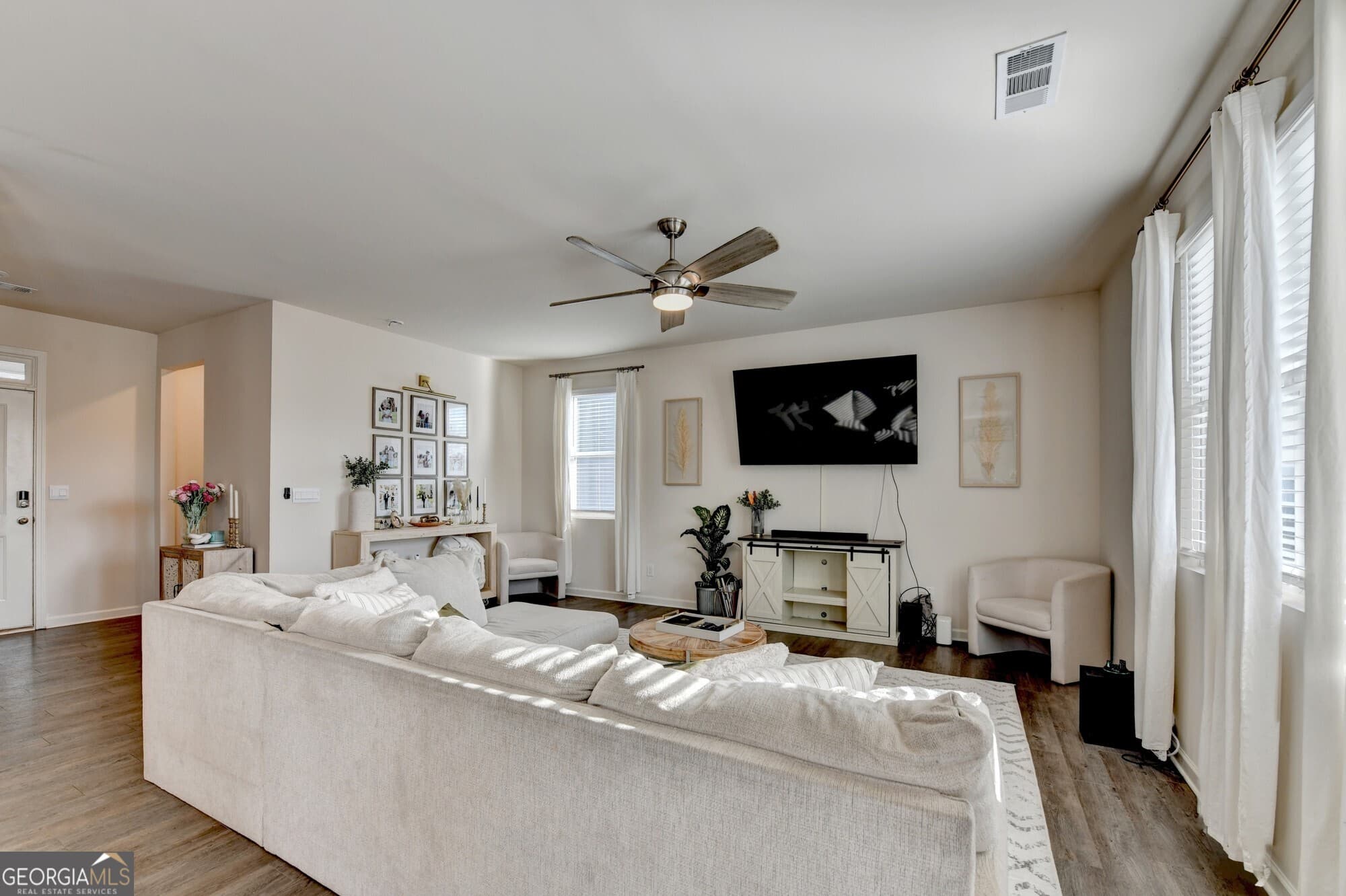 4 bedroom, 2.5 bathroom, 2,141 sq ft single family residence for rent at 52 Brode Lane, Pendergrass, GA 30567 for $2,000 a month — photo 10