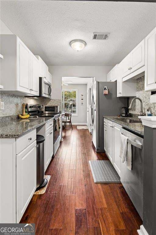 2 bedroom, 2 bathroom, 1,302 sq ft condominium for sale at 804 Peachtree Forest Avenue, Peachtree Corners, GA 30092 — photo 10
