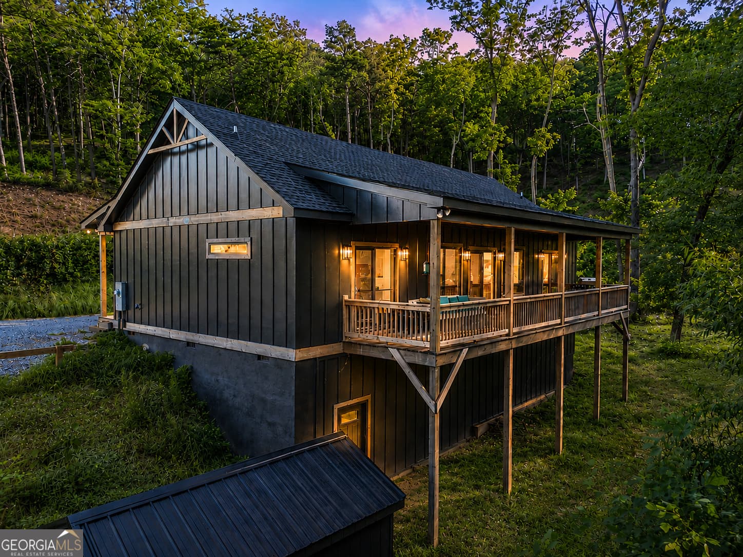 2 bedroom, 2 bathroom, 1,248 sq ft cabin,single family residence sold at 782 High Summit Drive, Talking Rock, GA 30175