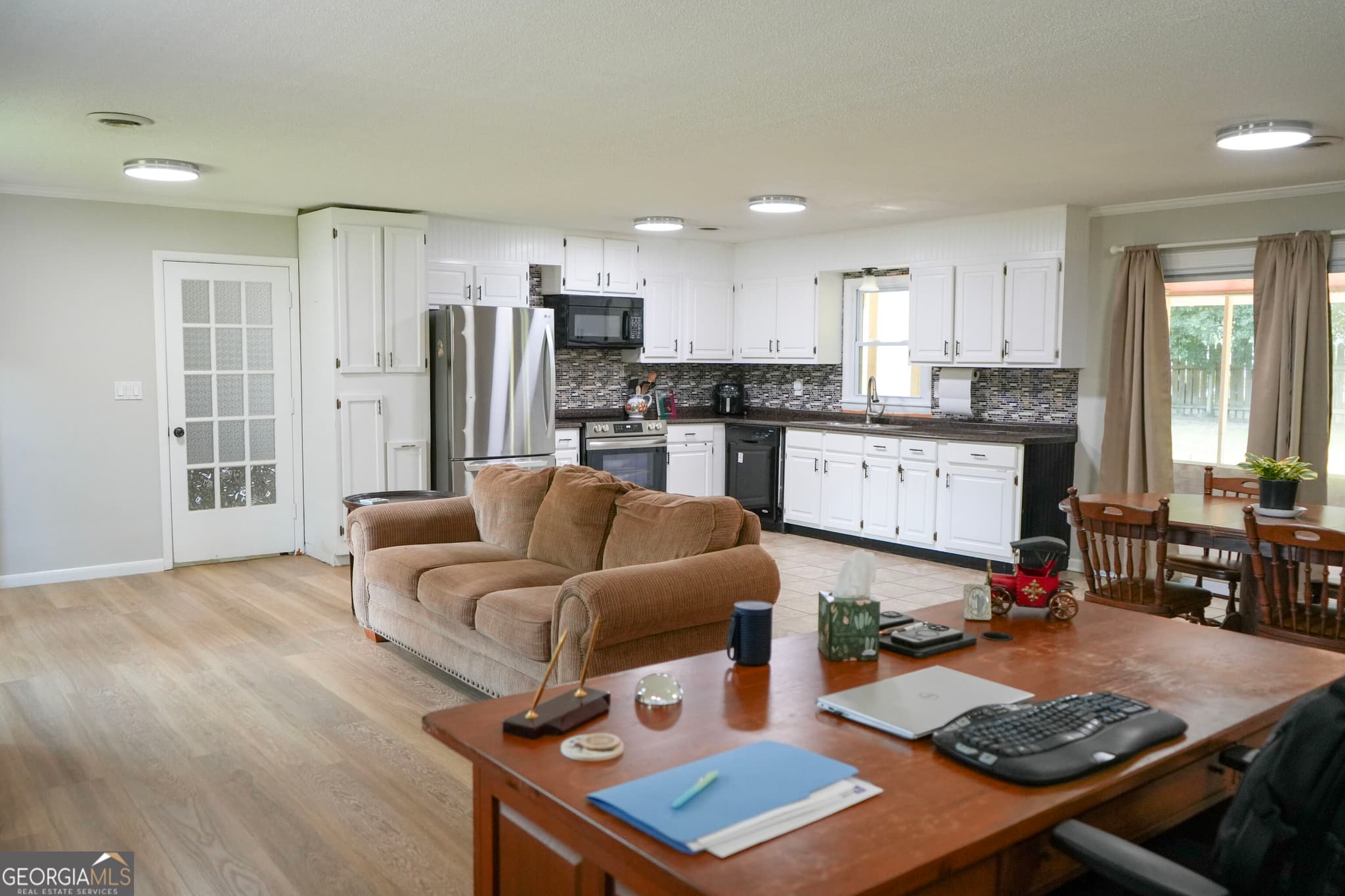 3 bedroom, 2 bathroom, 1,744 sq ft single family residence for rent at 307 Pinewood Drive, Dublin, GA 31021 for $1,550 a month — photo 5