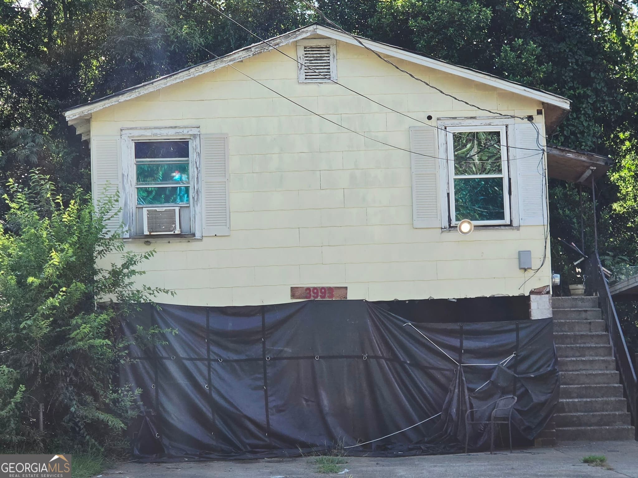 3 bedroom, 2 bathroom single family residence for sale at 709 Richmond Street, Macon, GA 31206 — photo 3