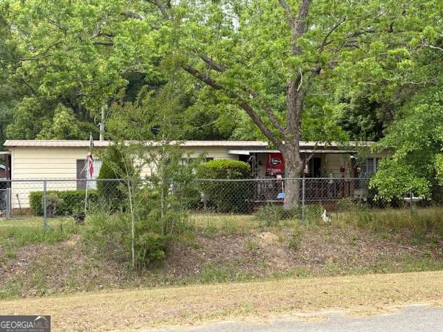 3 bedroom, 2 bathroom, 1,488 sq ft manufactured home,single family residence for sale at 348 Pleasure Lake Lane, Ocilla, GA 31774 — photo 2