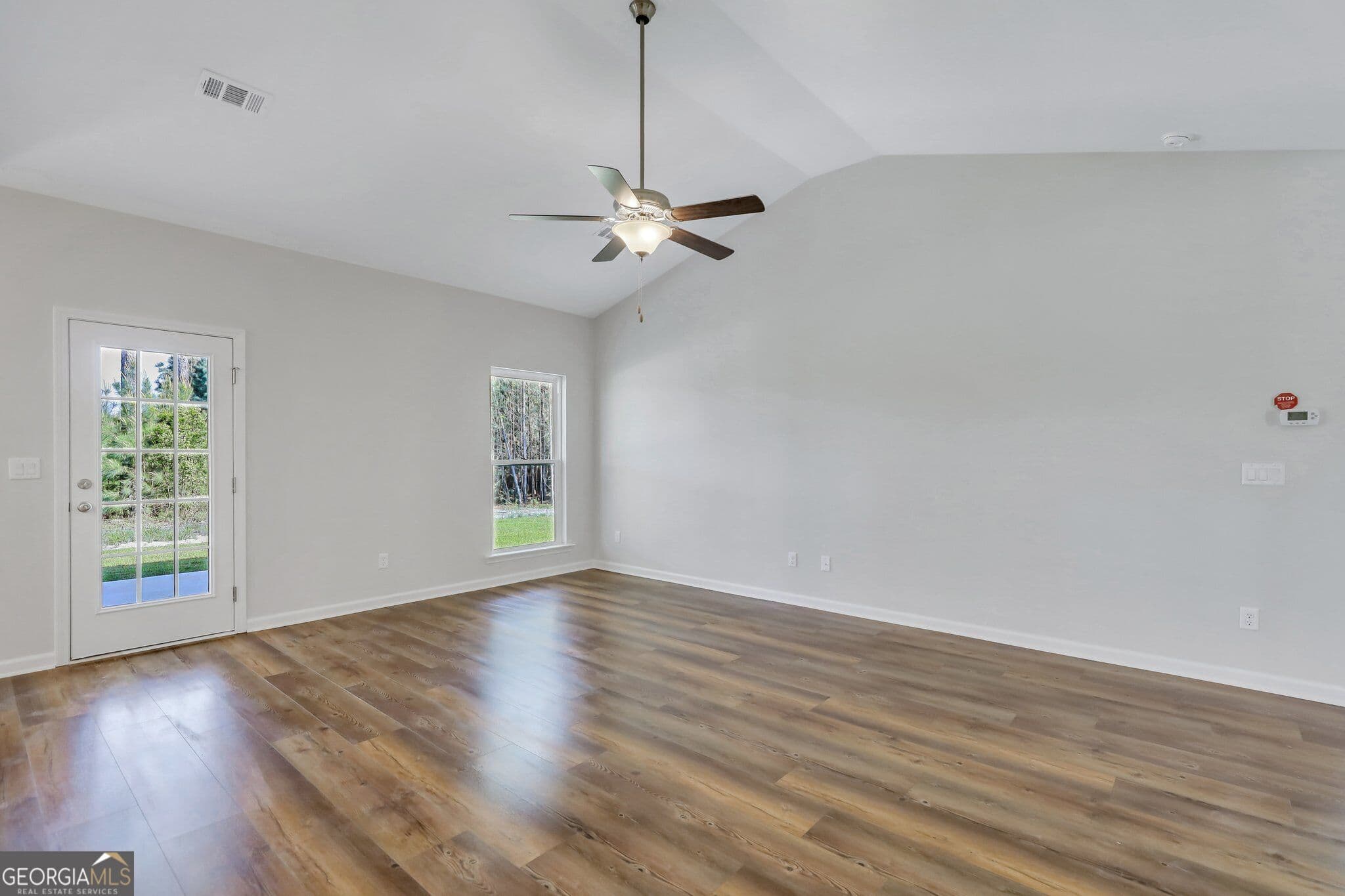 4 bedroom, 3 bathroom, 2,447 sq ft single family residence for sale at 128 Pioneer Way, Kingsland, GA 31548 — photo 5