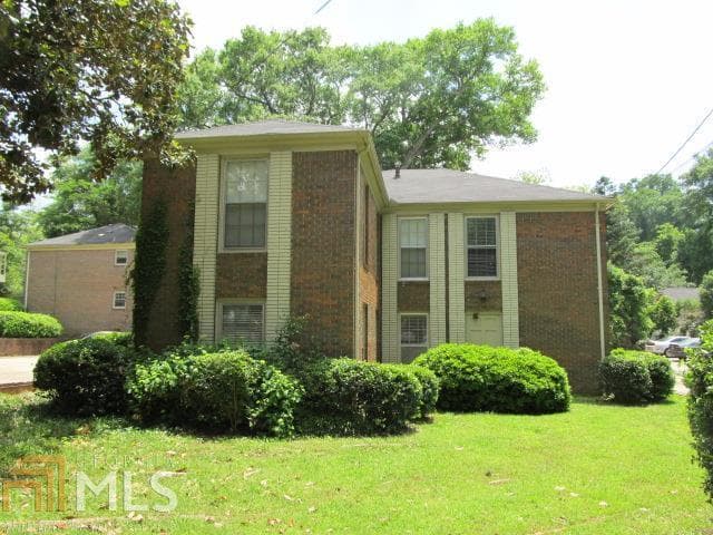 2 bedroom, 1 bathroom, 1,246 sq ft single family residence for rent at 801 Ridge Street A, Lagrange, GA 30240 for $1,250 a month