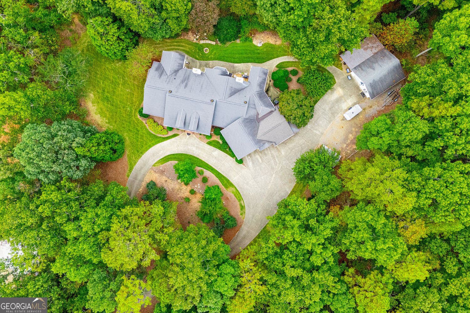 8 bedroom, 5.5 bathroom, 7,503 sq ft single family residence for sale at 9140 Patrick Place, Winston, GA 30187 — photo 6