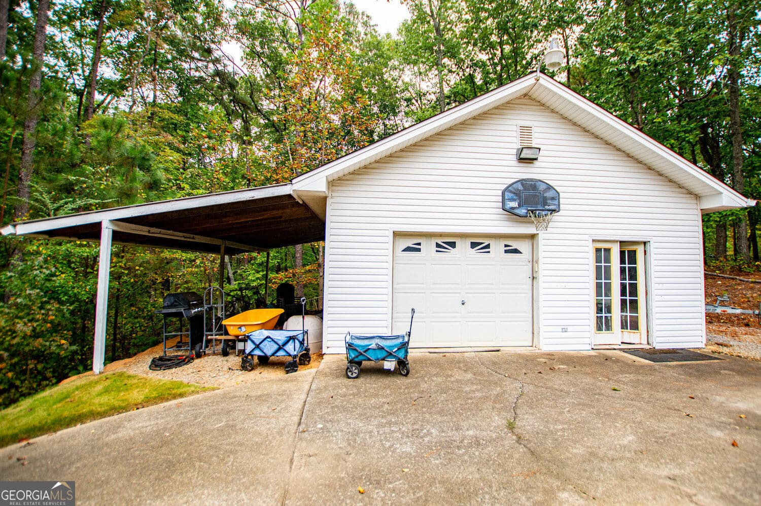 8 bedroom, 5.5 bathroom, 7,503 sq ft single family residence for sale at 9140 Patrick Place, Winston, GA 30187 — photo 10