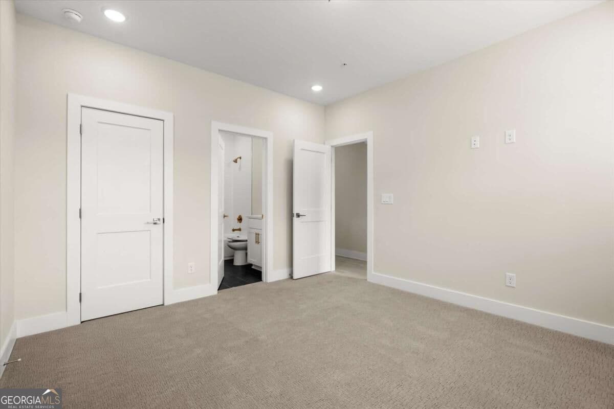 4 bedroom, 3.5 bathroom townhouse for sale at 431 Mezzo Lane 84, Alpharetta, GA 30009 — photo 6