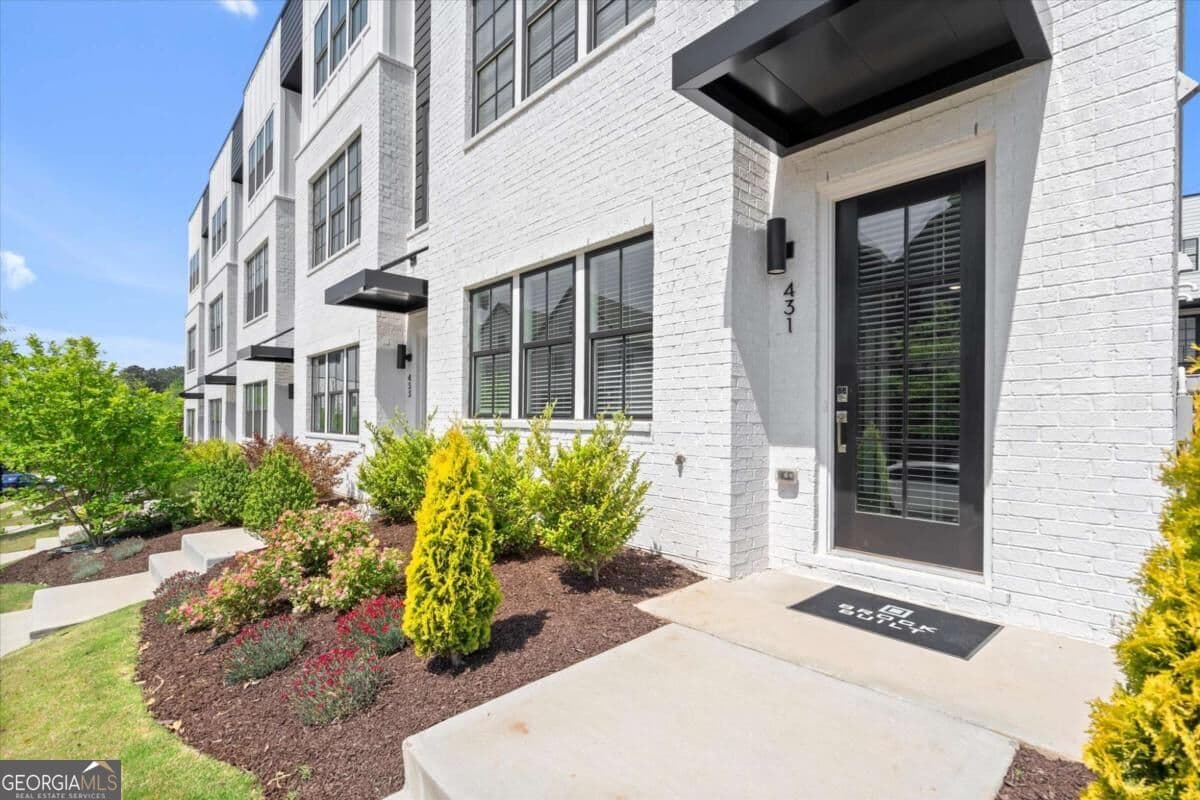 4 bedroom, 3.5 bathroom townhouse for sale at 431 Mezzo Lane 84, Alpharetta, GA 30009 — photo 3