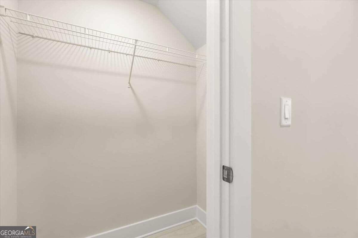4 bedroom, 3.5 bathroom townhouse for sale at 431 Mezzo Lane 84, Alpharetta, GA 30009 — photo 8