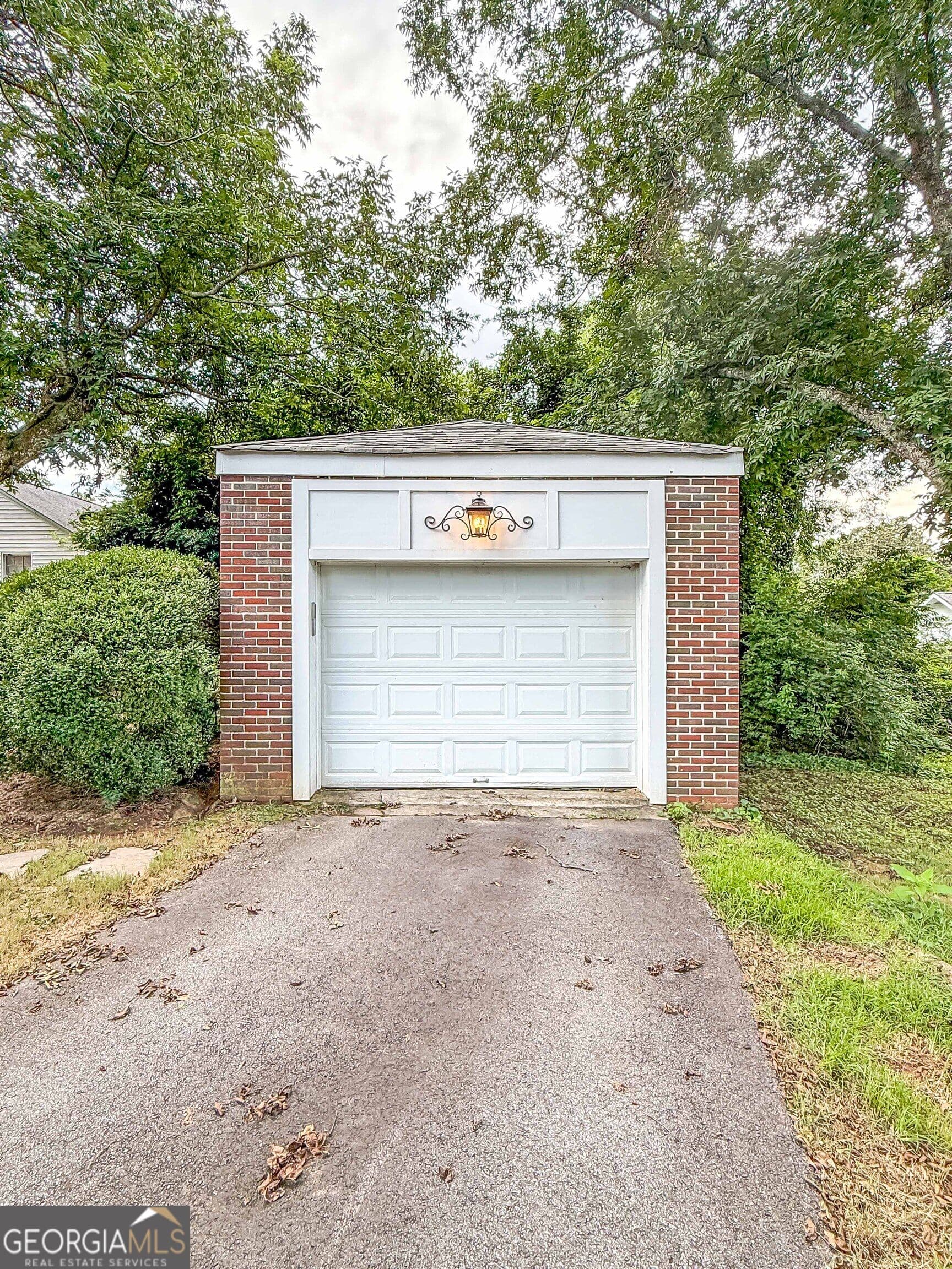 3 bedroom, 2 bathroom, 2,202 sq ft single family residence for rent at 598 Main Street, Palmetto, GA 30268 for $2,600 a month — photo 4
