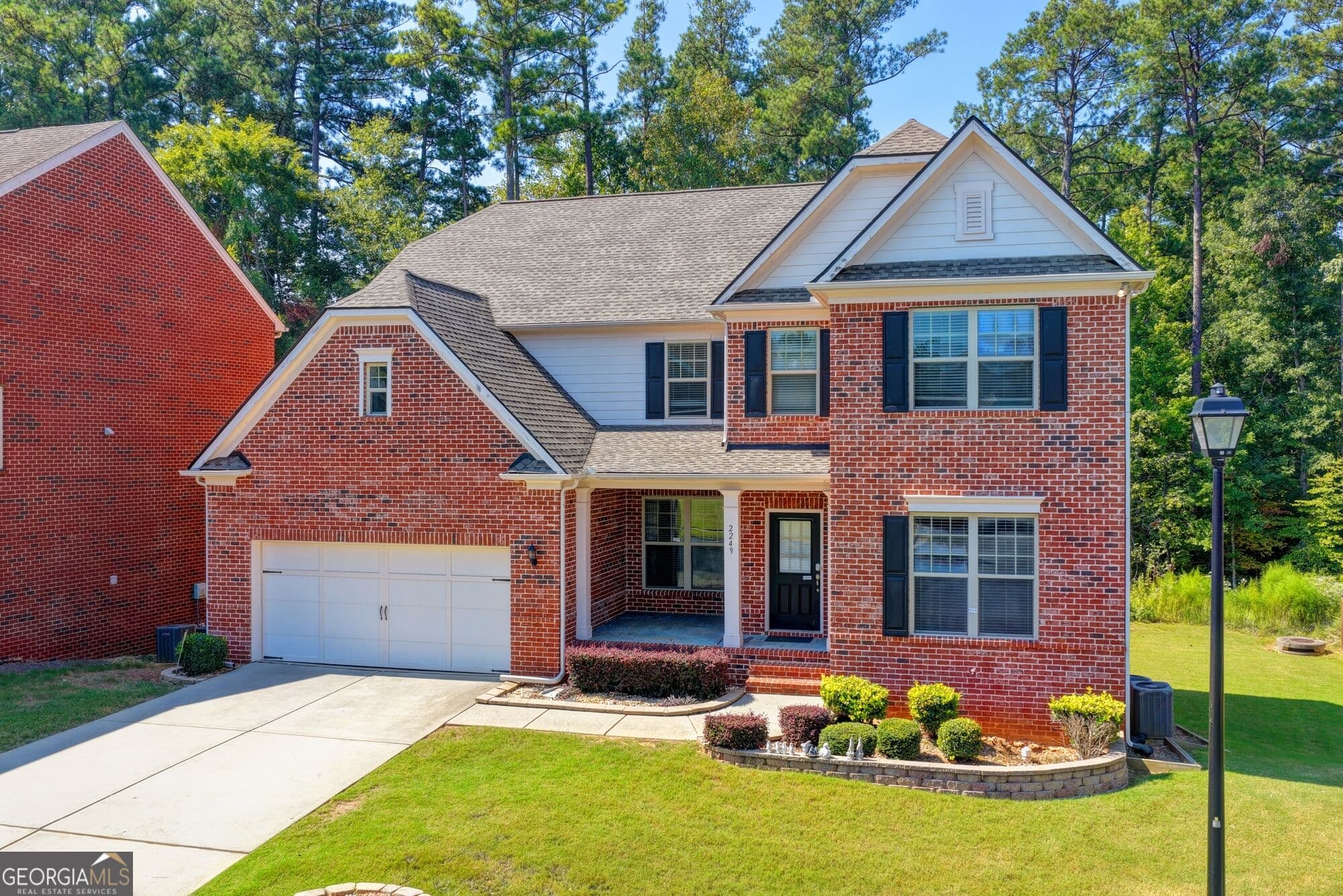 6 bedroom, 5 bathroom single family residence for rent at 2249 Larkspur Run Drive, Duluth, GA 30097 for $3,800 a month — photo 1 of 39