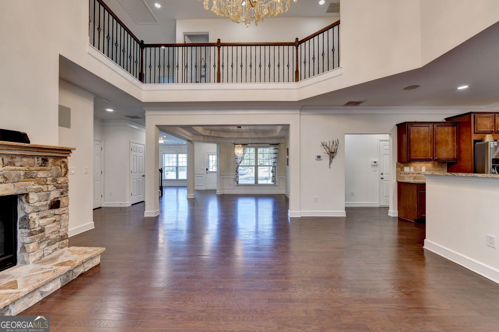 6 bedroom, 5 bathroom single family residence for rent at 2249 Larkspur Run Drive, Duluth, GA 30097 for $3,800 a month — photo 5