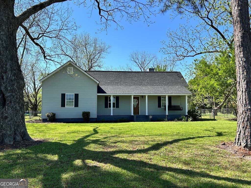 3 bedroom, 2 bathroom, 1,785 sq ft single family residence sold at 546 Lower Brookfield Road, Tifton, GA 31794