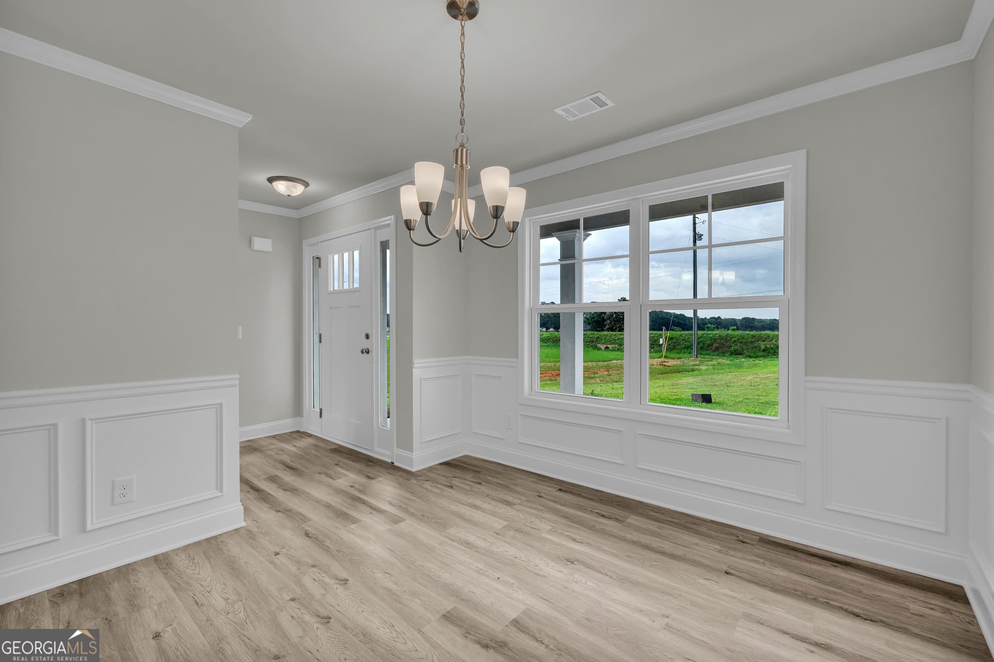 4 bedroom, 2.5 bathroom, 2,261 sq ft single family residence for sale at 1331 S Fairview Road, Lavonia, GA 30553 — photo 10